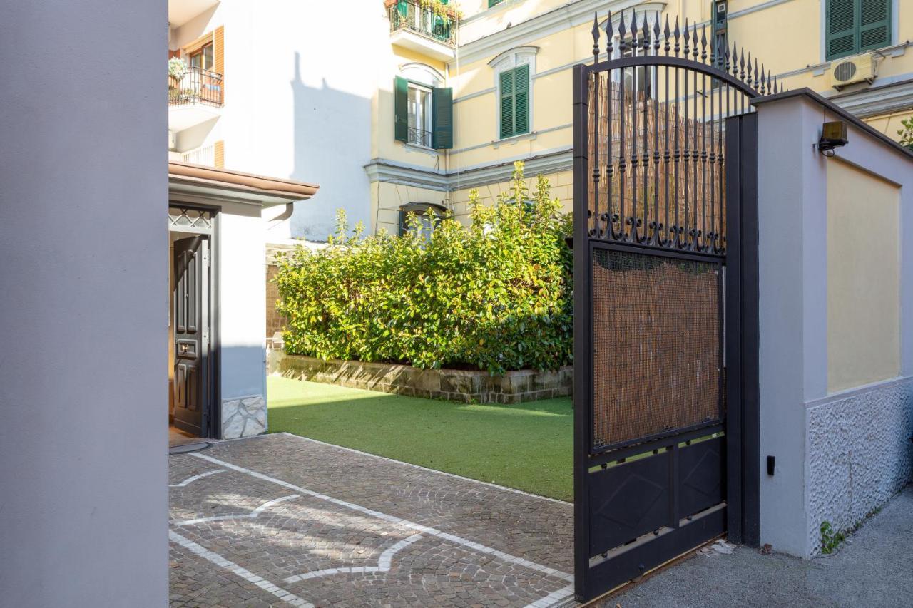 Apartment Il Giardino Di Bobo By Dimorra Naples